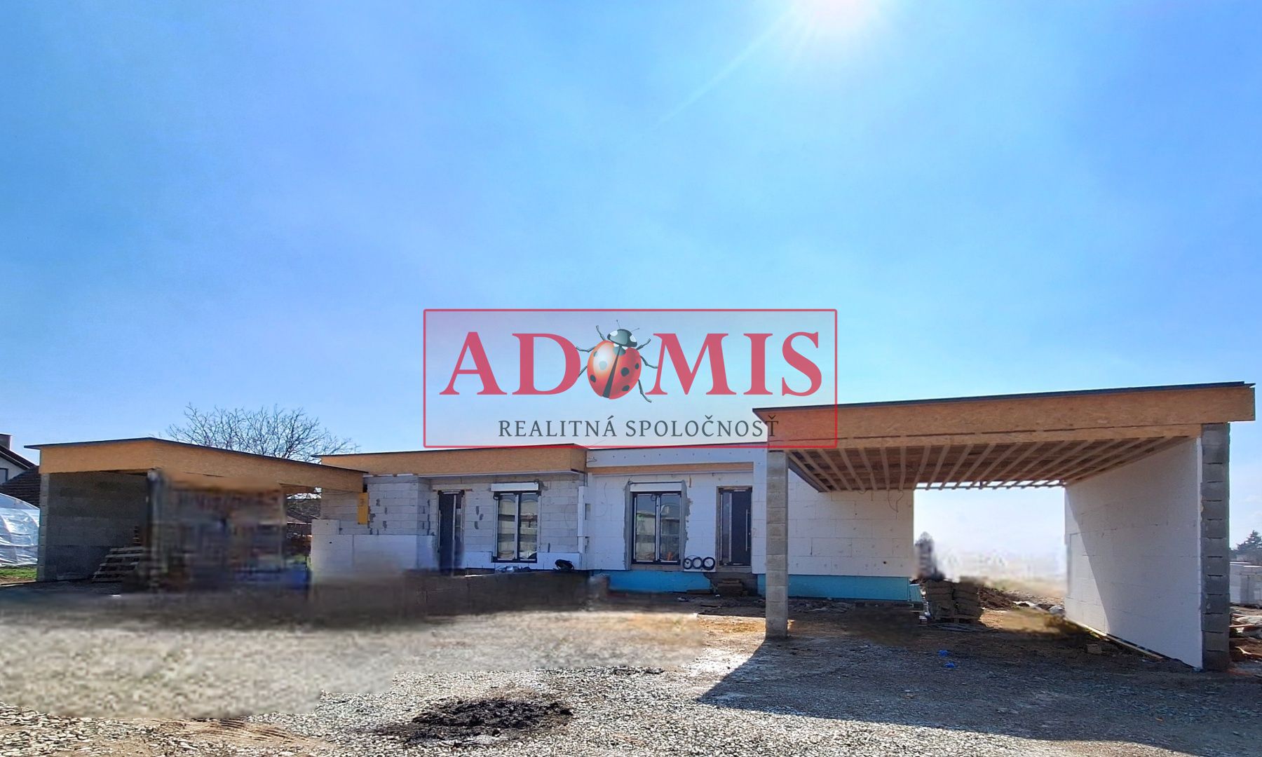 ADOMIS - Predám 2moderné 4izbové bungalovy 128m2, tepelné čerpadlo, Vyšná Kamenica, len 15min z Košíc.