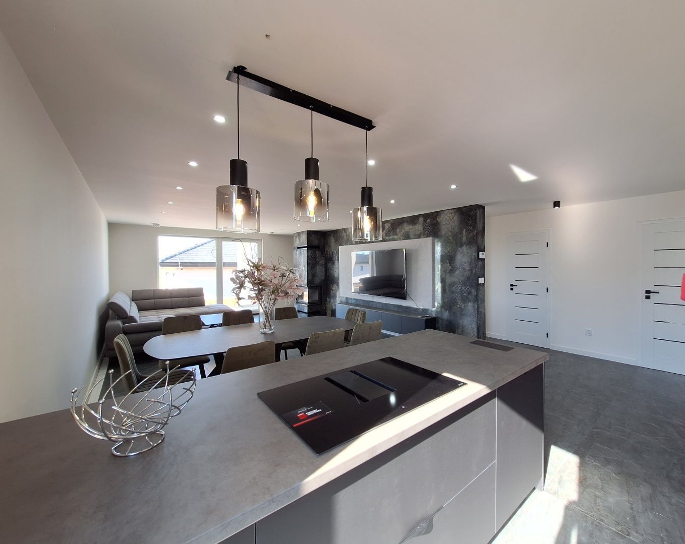 ADOMIS - Predám 2moderné 4izbové bungalovy 128m2, tepelné čerpadlo, Vyšná Kamenica, len 15min z Košíc.
