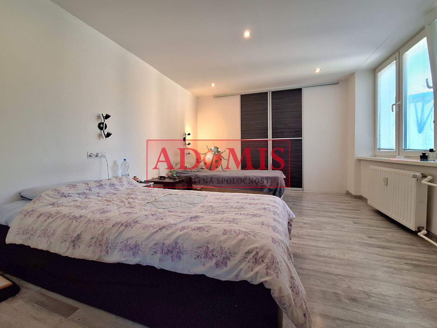 ADOMIS - predám 2-izb tehlový priestranný byt 70m2, balkón, rekonštrukcia, Komenského ulica Košice