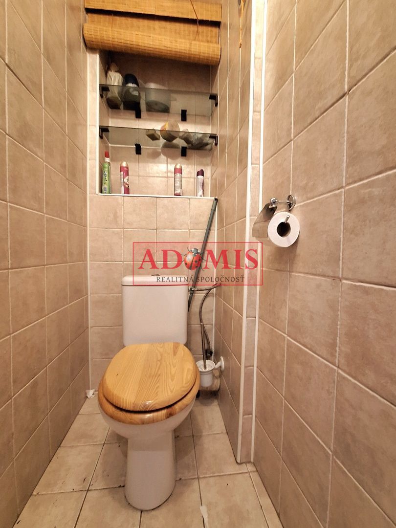 ADOMIS - predám 2-izb tehlový priestranný byt 70m2, balkón, rekonštrukcia, Komenského ulica Košice