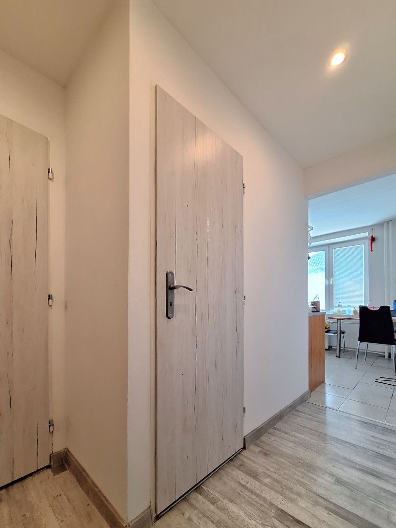 ADOMIS - predám 2-izb tehlový priestranný byt 70m2, balkón, rekonštrukcia, Komenského ulica Košice