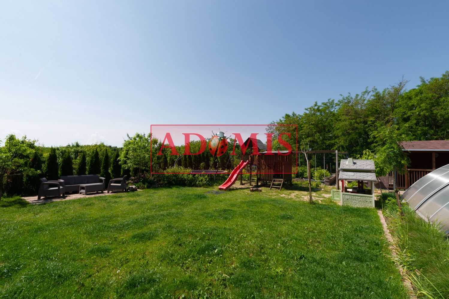 ADOMIS - predám 8-izbový priestraný rodinný dom, úžitková plocha 473 m2, Rulandská ulica, Košice - Krásna, Na Hore