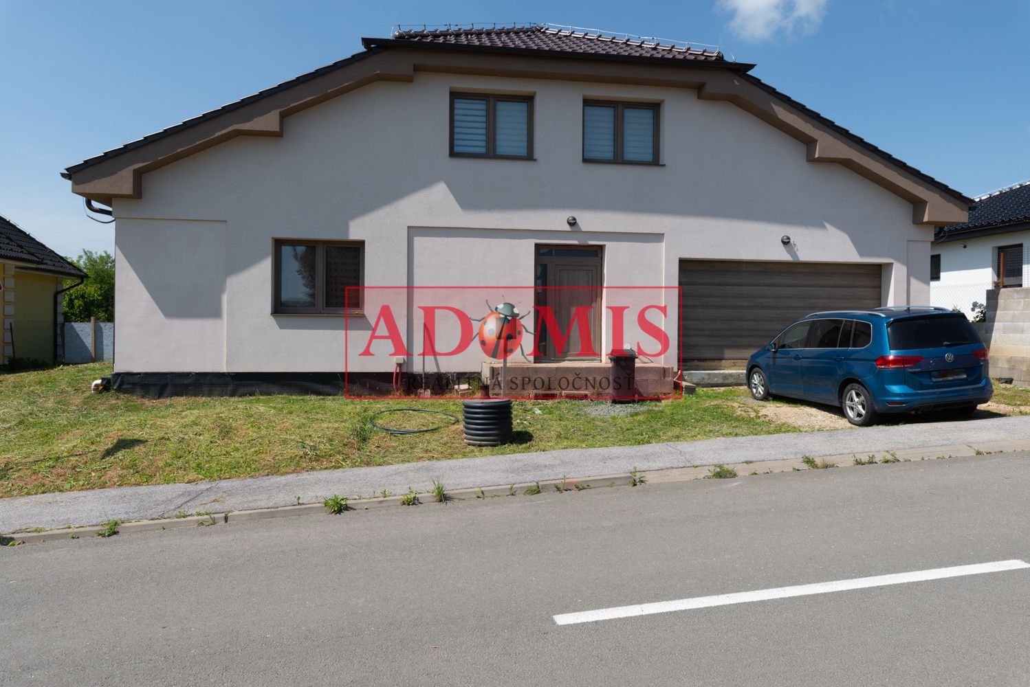 ADOMIS - predám 8-izbový priestraný rodinný dom, úžitková plocha 473 m2, Rulandská ulica, Košice - Krásna, Na Hore