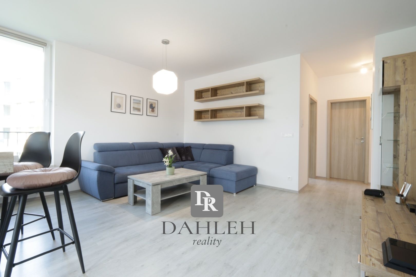 Prenájom Iný Iný-Prenájom-Bratislava - mestská časť Ružinov-635.00 €