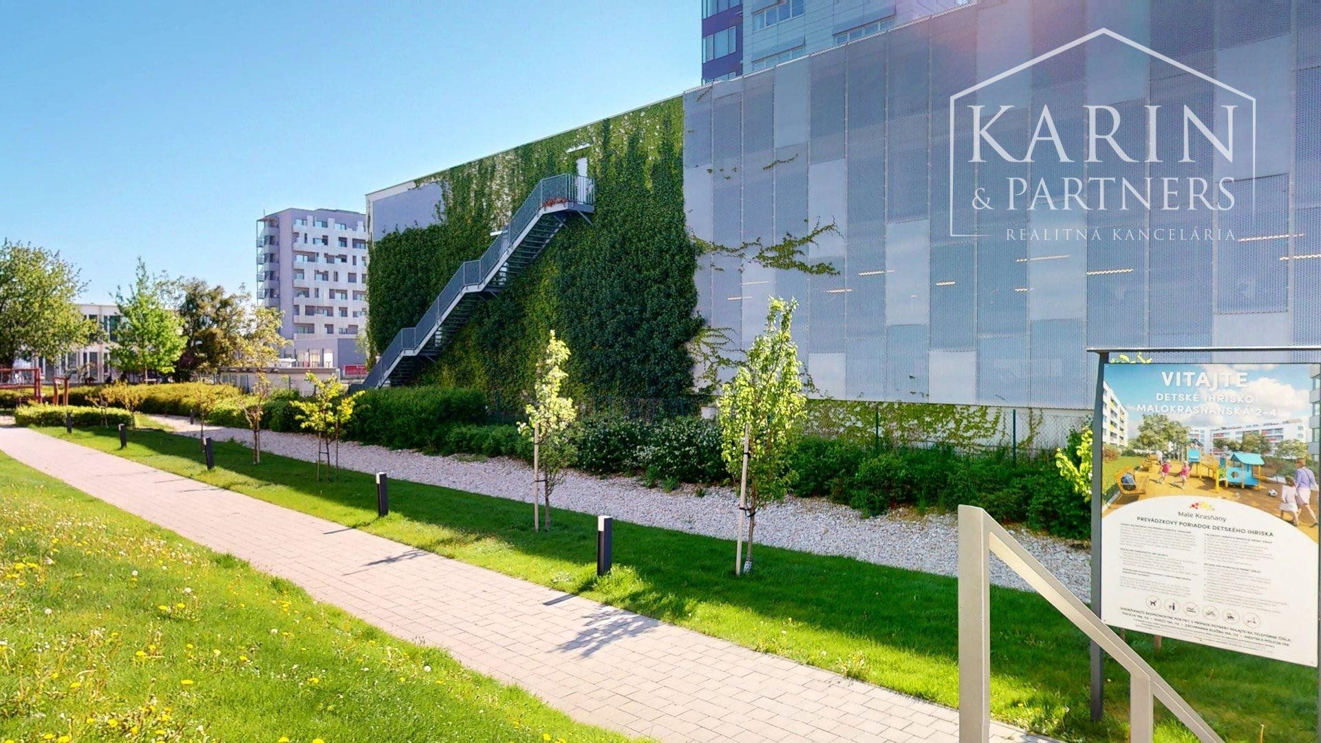 Zariadený 2i. byt | loggia | šatník | parking | Malé Krasňany