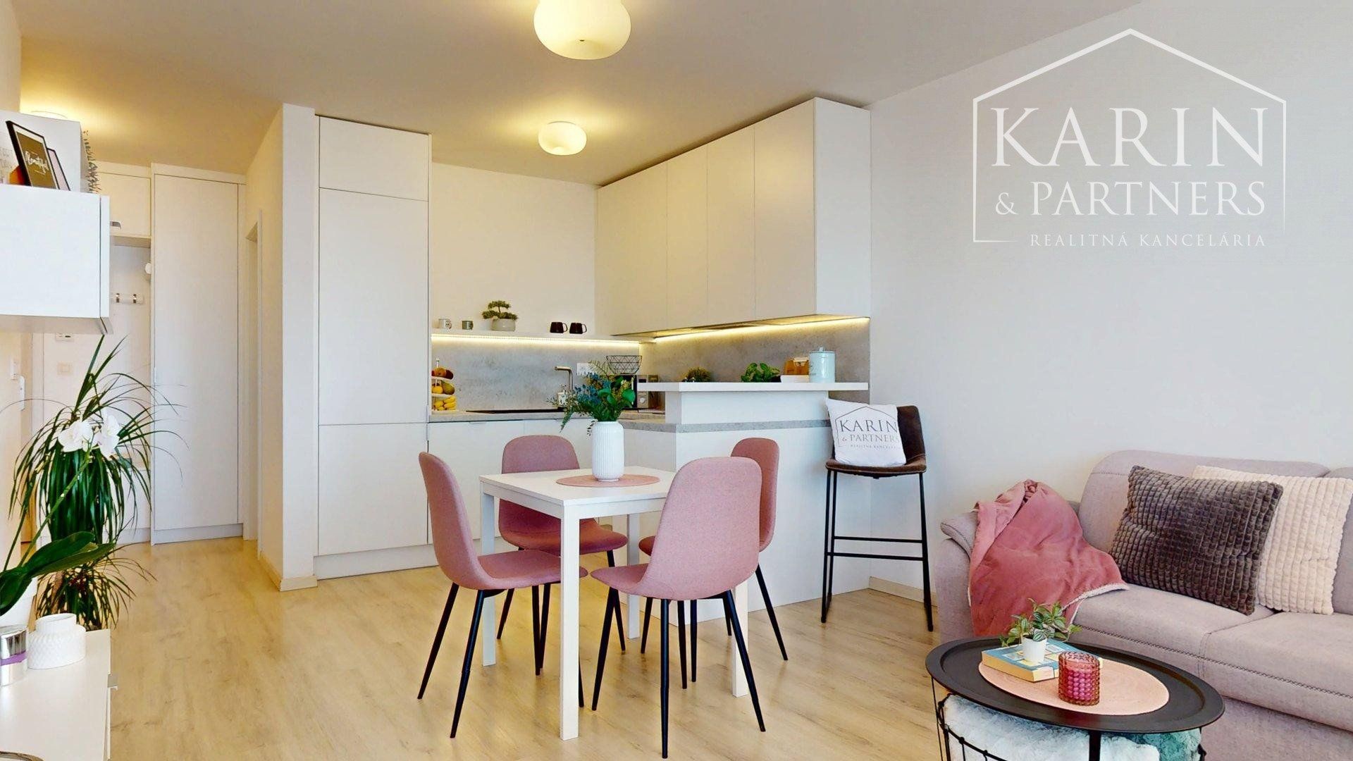 Zariadený 2i. byt | loggia | šatník | parking | Malé Krasňany
