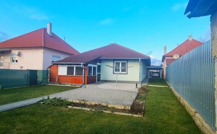 Rodinný dom na predaj s veľkým pozemkom v obci Kostolné Kračany, časť Amadeho Kračany