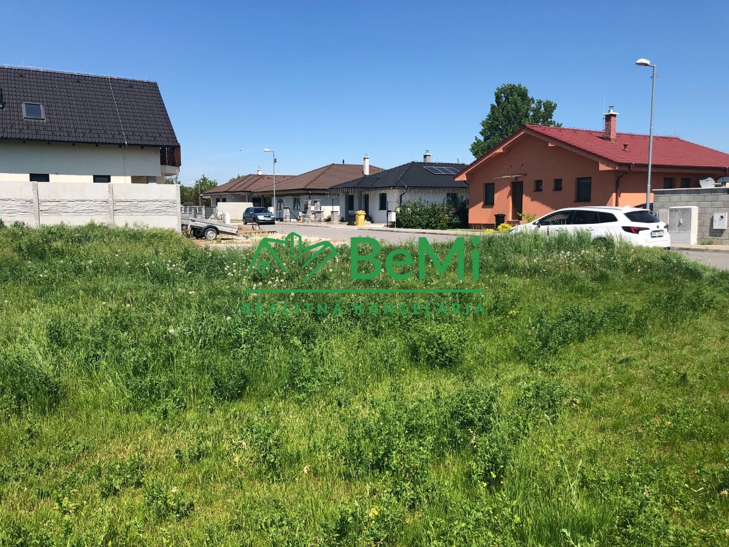 Predaj stavený pozemok Považany