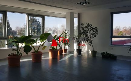 Prenajmem 60m2 kancelárske priestory pri R1 v Nitre.