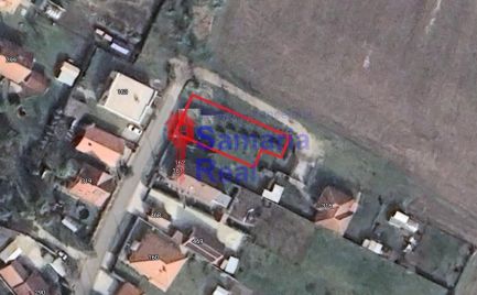 Stavebný pozemok v tichej lokalite -Amadeho Kračany