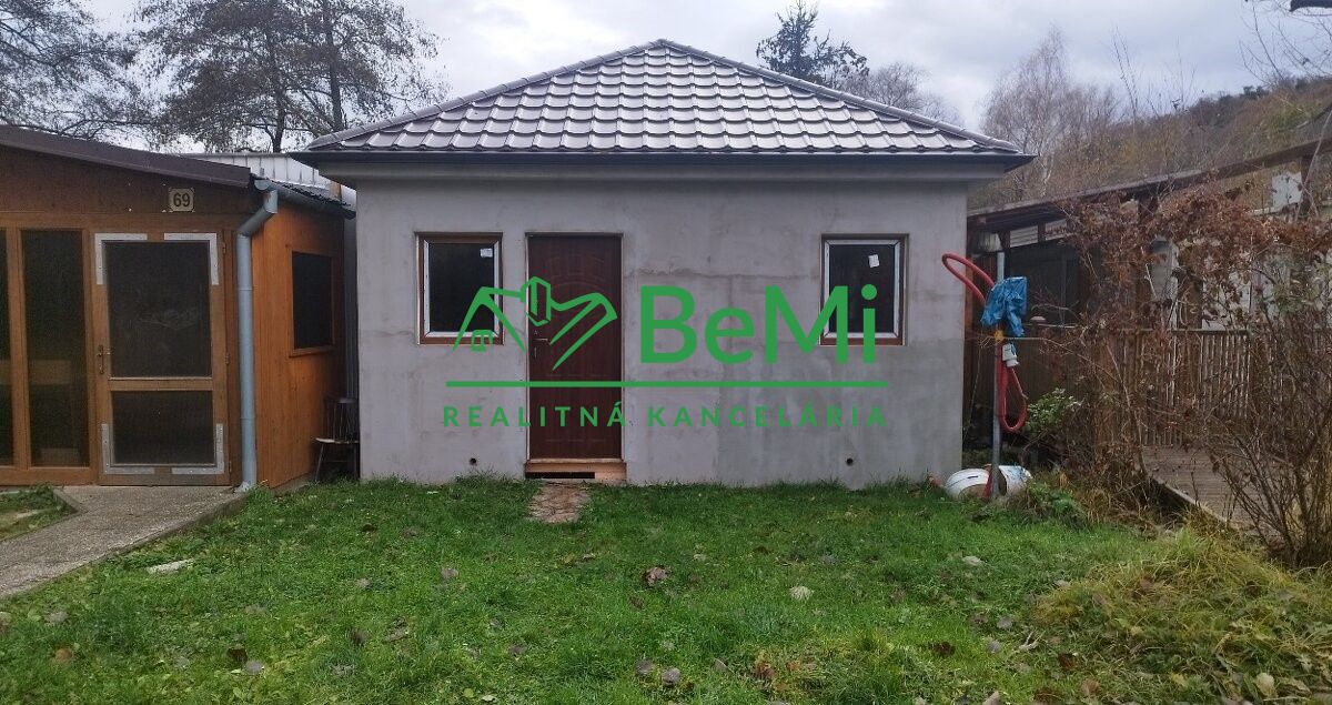 Predaj chatky v areáli termálneho kúpaliska Chalmová 22-14-ZUPIa
