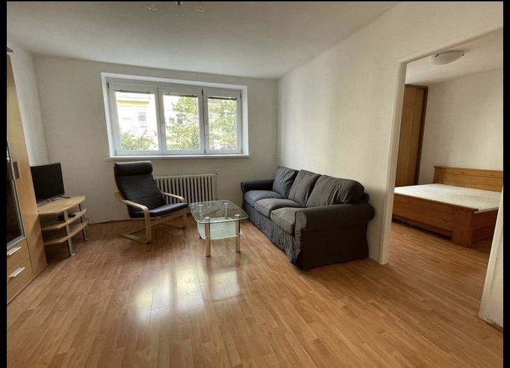 Predaj Iný Iný-Predaj-Bratislava - mestská časť Lamač-280900.00 €