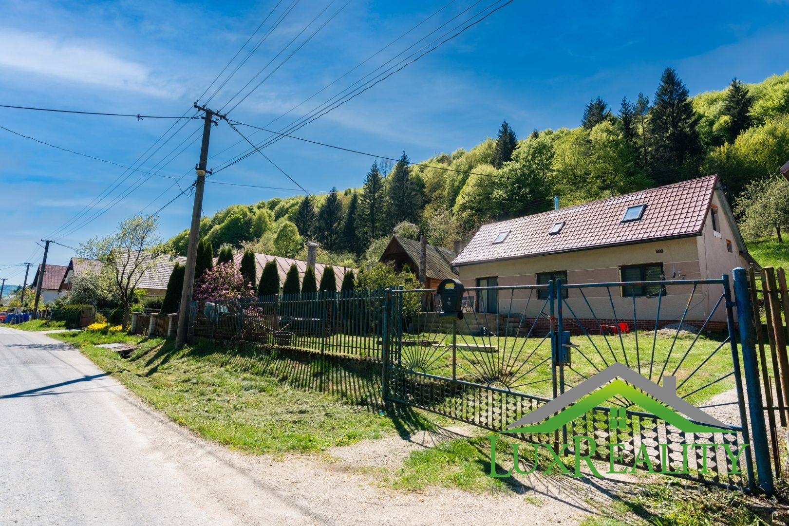 Lazy pod Makytou – Rodinný dom po kompletnej rekonštrukcii interiéru