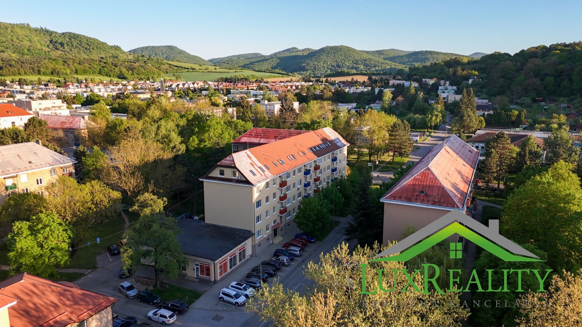 Nová Dubnica – Dizajnový 3-izbový byt s balkónom po kompletnej rekonštrukcii