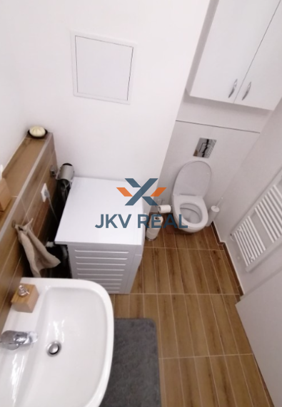 Na prenájom 2 izbový byt v Bratislave časť Rača