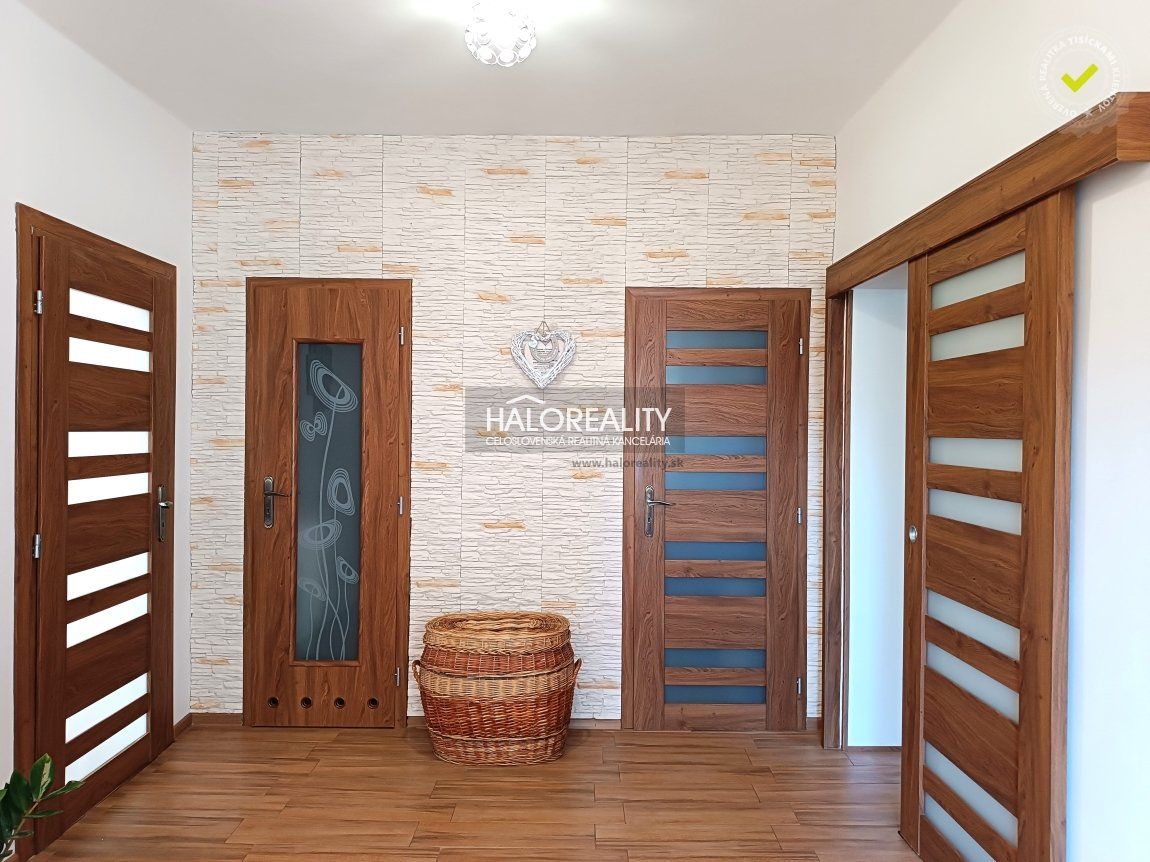 HALO reality - Predaj, rodinný dom Kožuchov - EXKLUZÍVNE HALO REALITY
