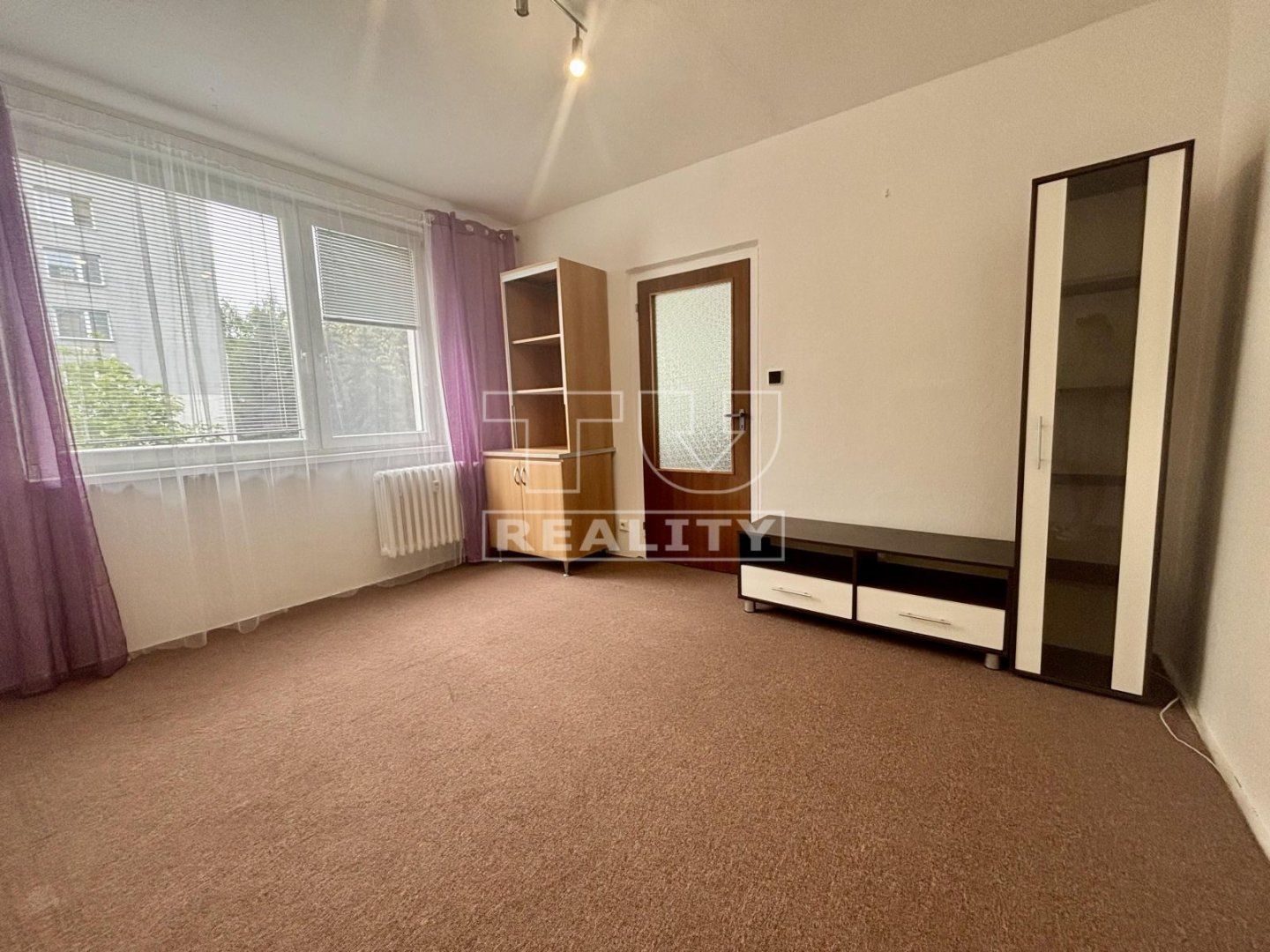 Predaj Iný Iný-Predaj-Žiar nad Hronom-72000.00 €