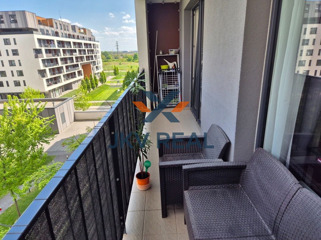 Predaj Iný Iný-Predaj-Bratislava - mestská časť Petržalka-219990.00 €