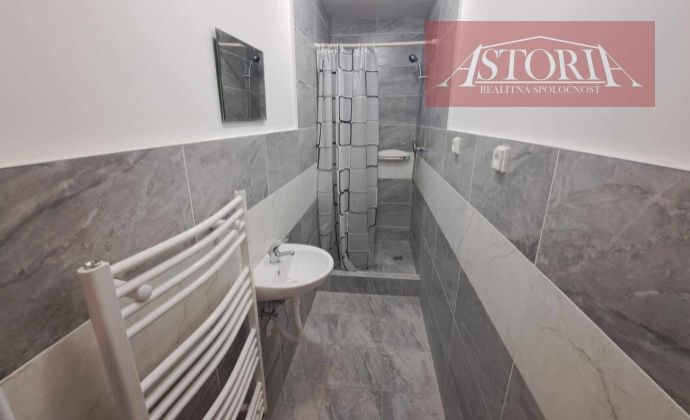 izby na prenájom - 295€ - Vrútky (M.R.Štefánika)