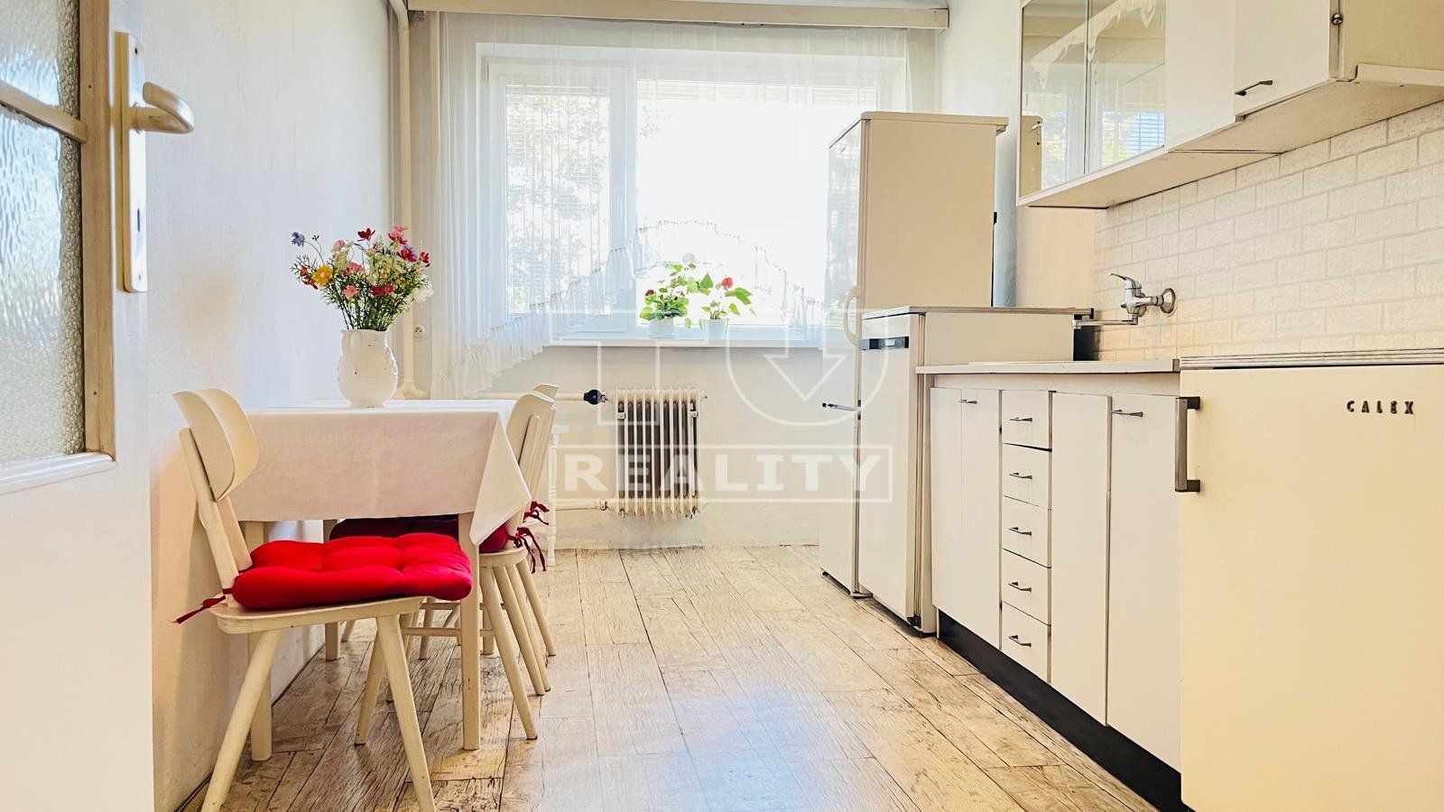 PRIPRAVUJEME - na predaj rodinný dom v obci Sielnica s pozemkom 988 m²