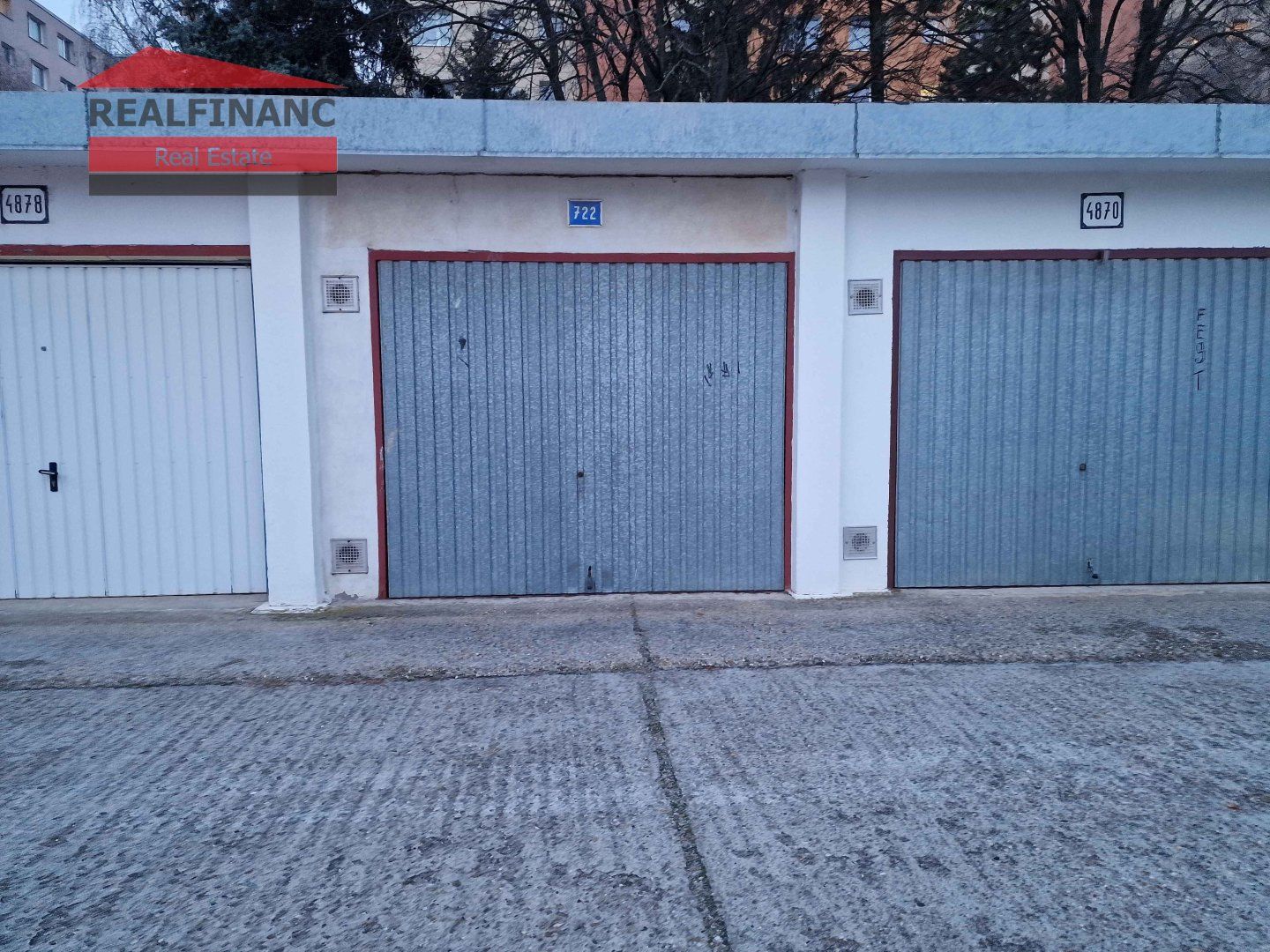 Predaj Garáž Garáž-Predaj-Trnava-35000.00 €
