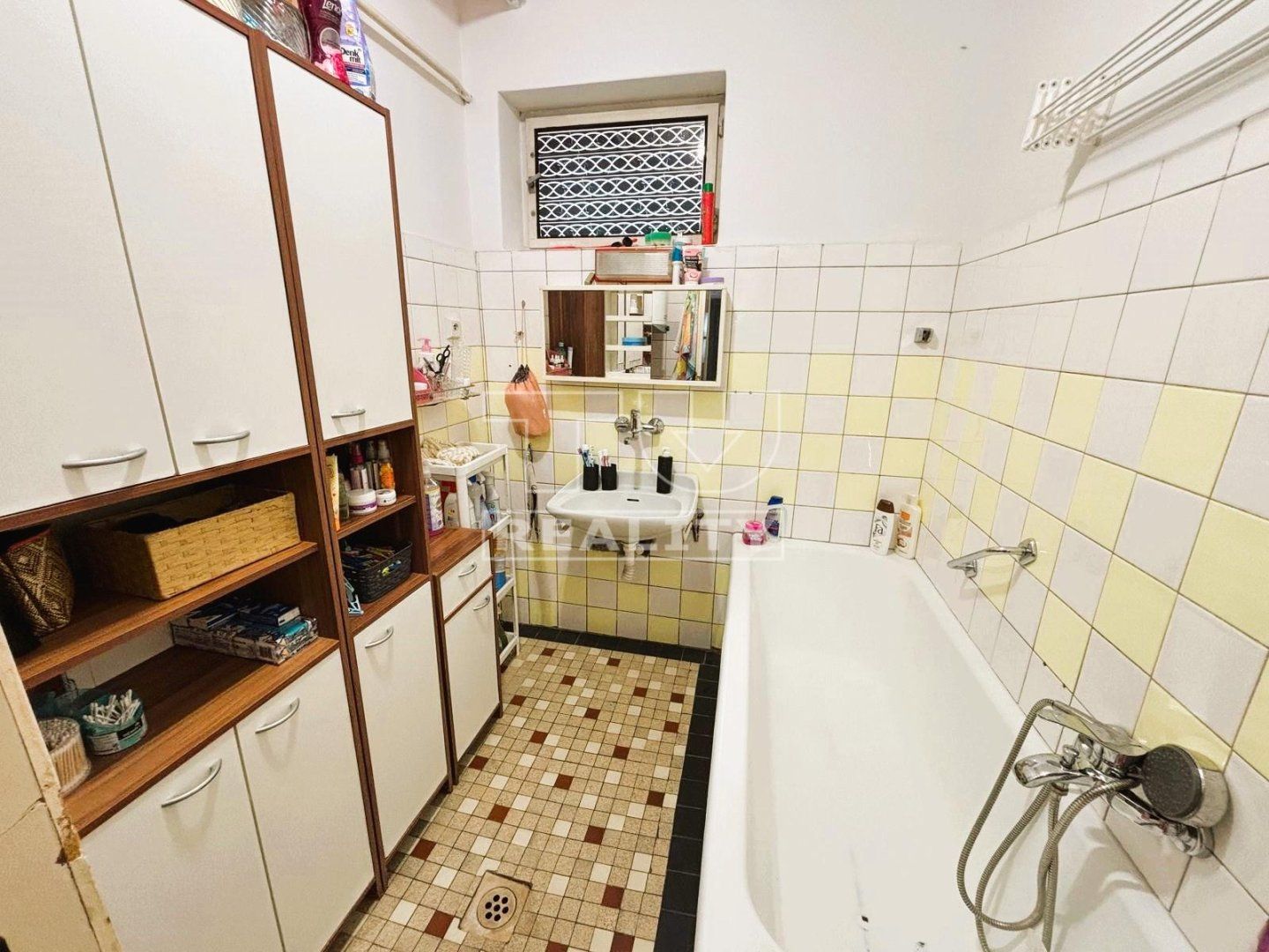 Priestranný dom 127 m², na pozemku 503 m² v Hubiciach. Blízko do Bratislavy aj Dunajskej Stredy