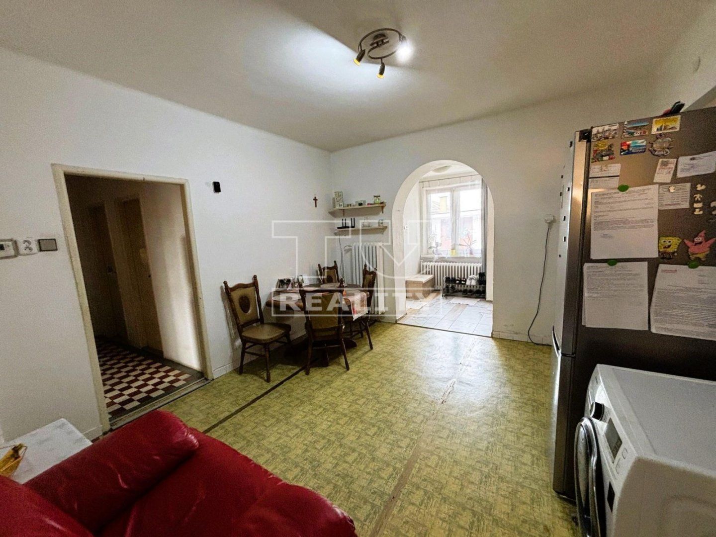 Priestranný dom 127 m², na pozemku 503 m² v Hubiciach. Blízko do Bratislavy aj Dunajskej Stredy