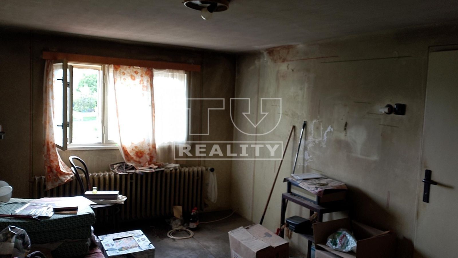 TUreality ponúka na predaj priestranný rodinný dom vo Vrbovom
