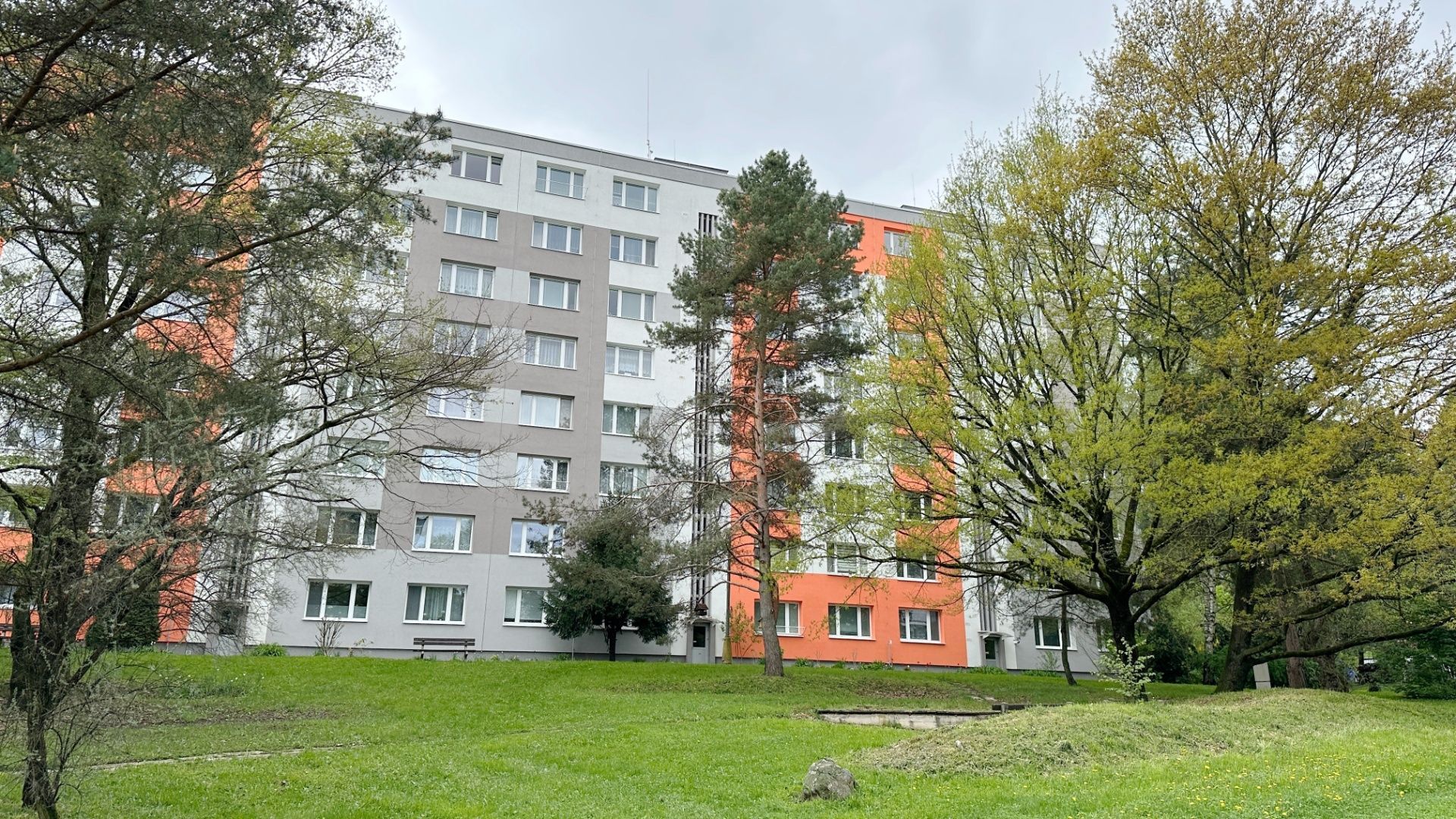 Predaj Iný Iný-Predaj-Banská Bystrica-185000.00 €