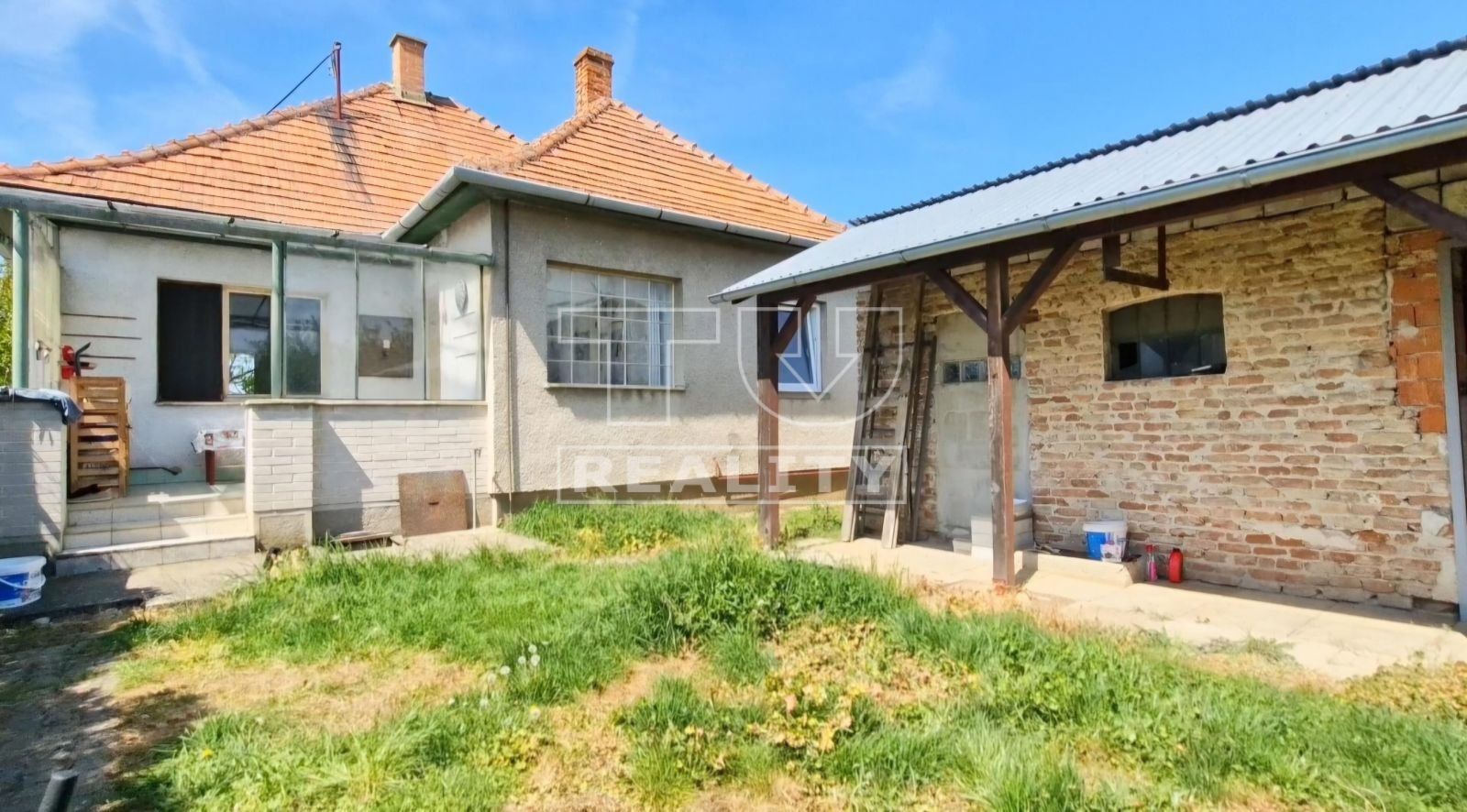 Na predaj: 3-izbový rodinný dom s veľkým pozemkom – Ludanice, okr. Topoľčany