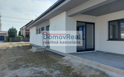Moderný 4 izbový rodinný dom na predaj v obci Povoda