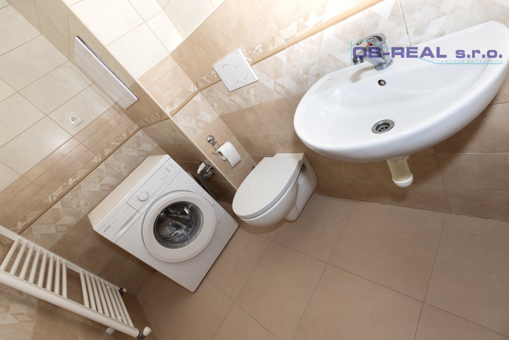Prenájom č. zariadeného 2izb bytu 58m2 3/6p. Galanta West