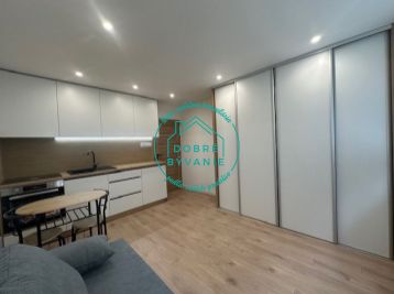 Exkluzívne prenájom zariadená garsónka v centre mesta