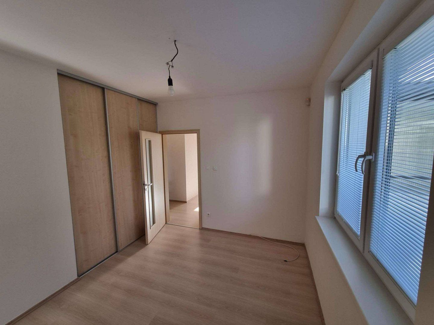 Ponúkame na predaj 3izbový byt v štvorbytovke v Dunajskej Strede