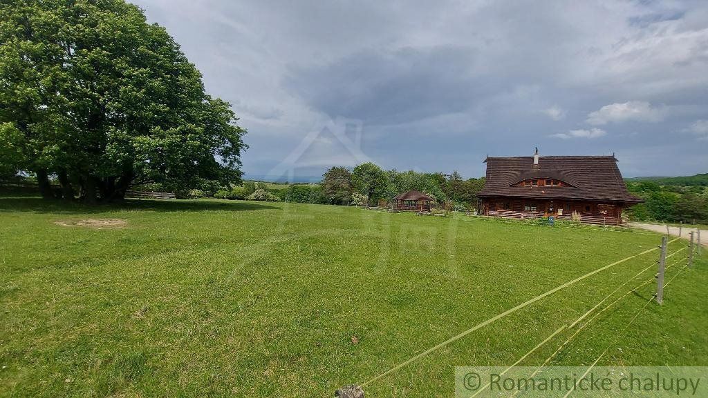 Novostavba 4-izbový dom v lone prírody, na okraji rekreačnej oblasti Skalica - Zlatnícka dolina, na predaj