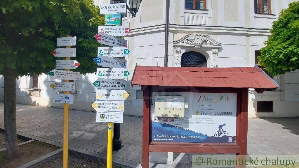 Novostavba 4-izbový dom v lone prírody, na okraji rekreačnej oblasti Skalica - Zlatnícka dolina, na predaj
