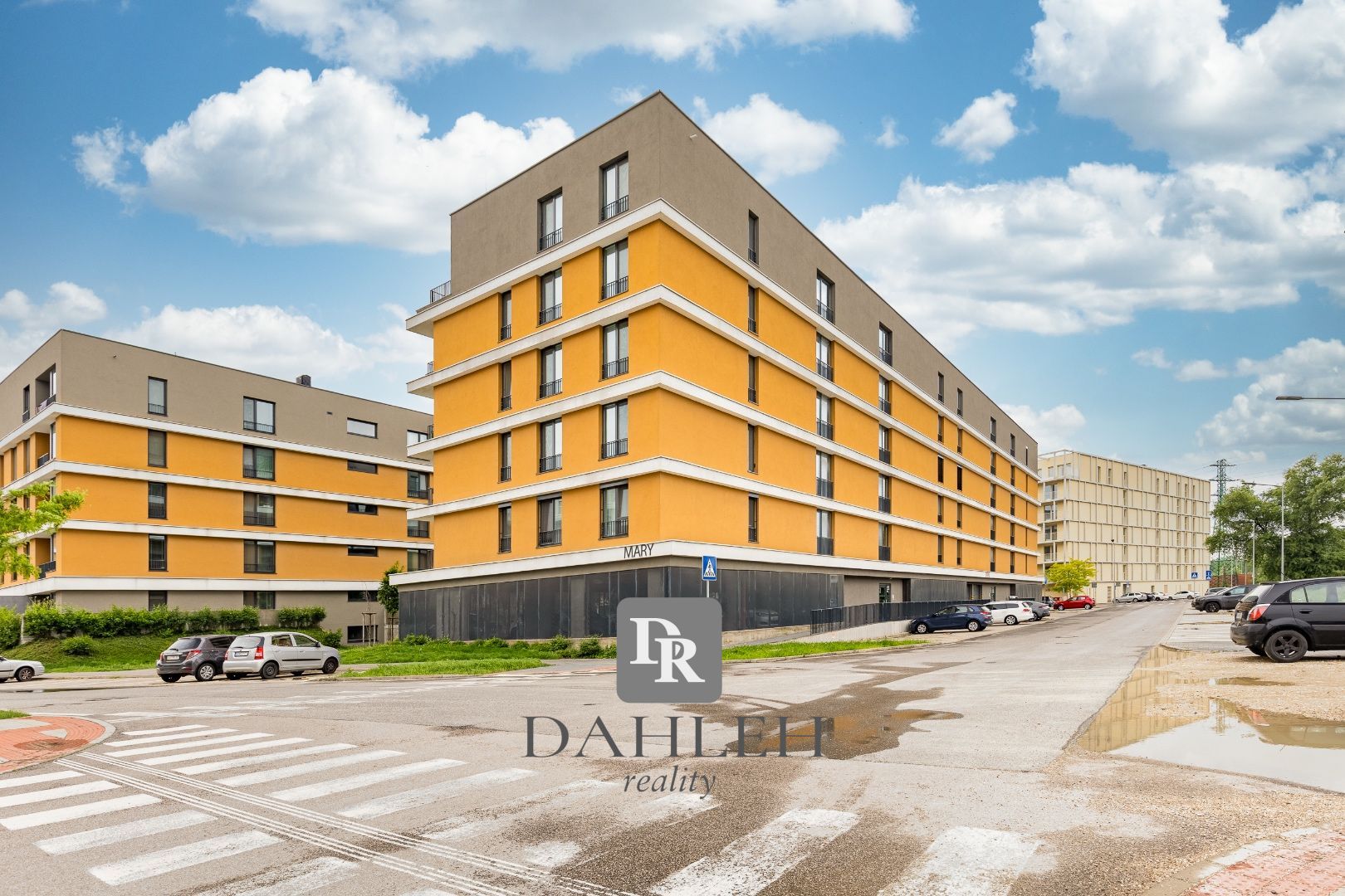 DAHLEH-Na predaj zariadený, príjemný 2 izbový apartmán s lodžiou v novostavbe