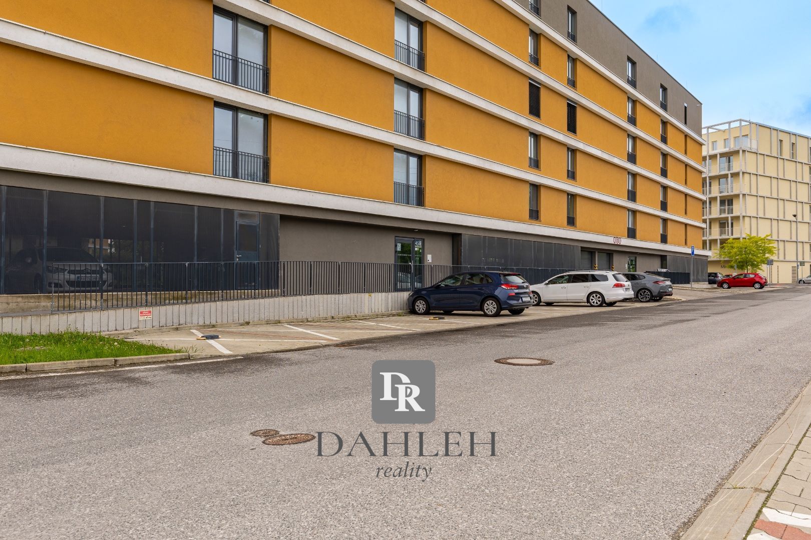 DAHLEH-Na predaj zariadený, príjemný 2 izbový apartmán s lodžiou v novostavbe