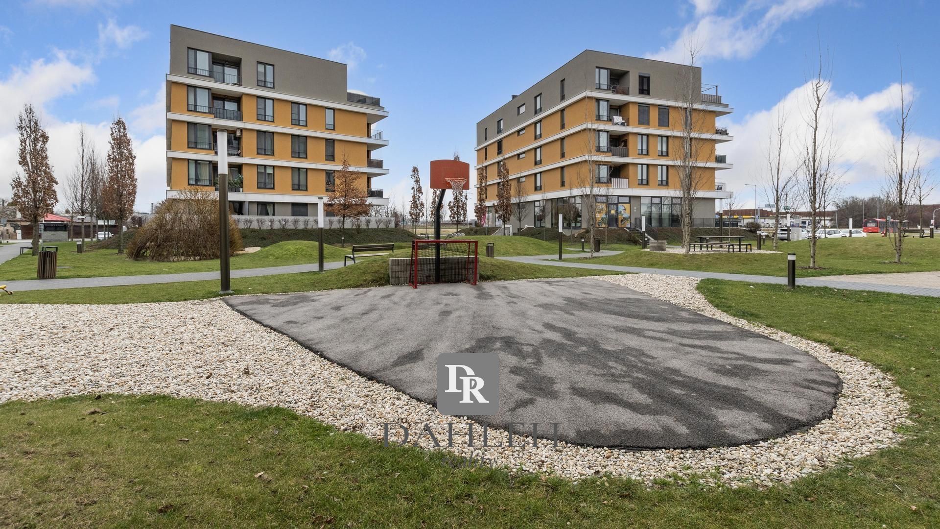 DAHLEH-Na predaj zariadený, príjemný 2 izbový apartmán s lodžiou v novostavbe
