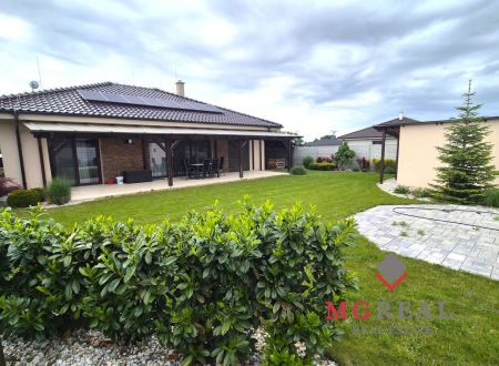 Predaj - luxusný bungalov Solčany - novostavba