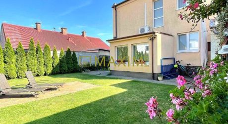 Veľký 5 izbový rodinný dom po kompletnej rekonštrukcií kúsok od centra mesta - Malacky