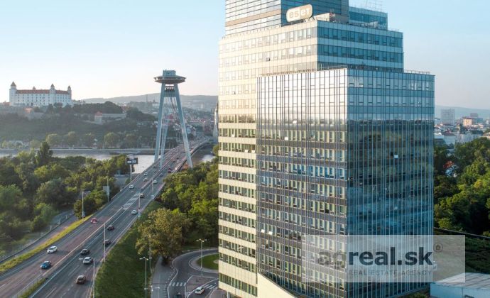Kancelárske priestory 438m2 v Aupark Tower