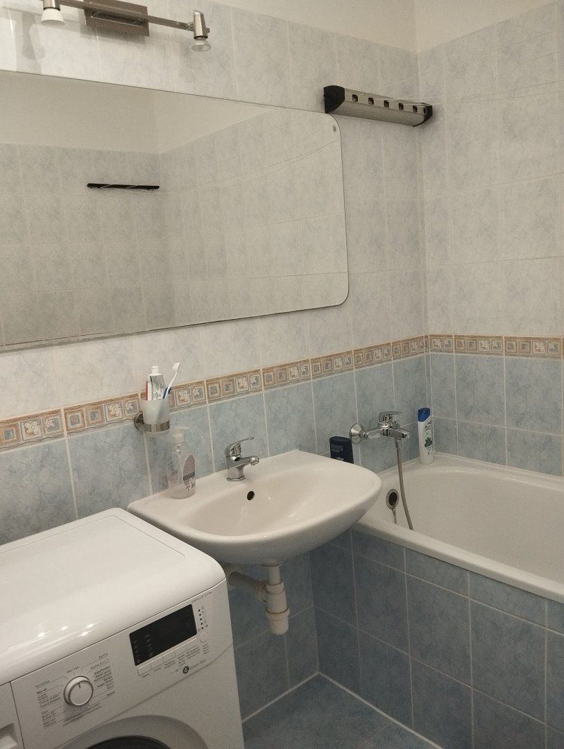 Na predaj 1 izbový byt s balkónom, obec Vlčkovce.