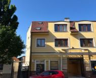 * Exkluzívna investičná príležitosť * lukratívna nehnuteľnosť v centre Piešťan