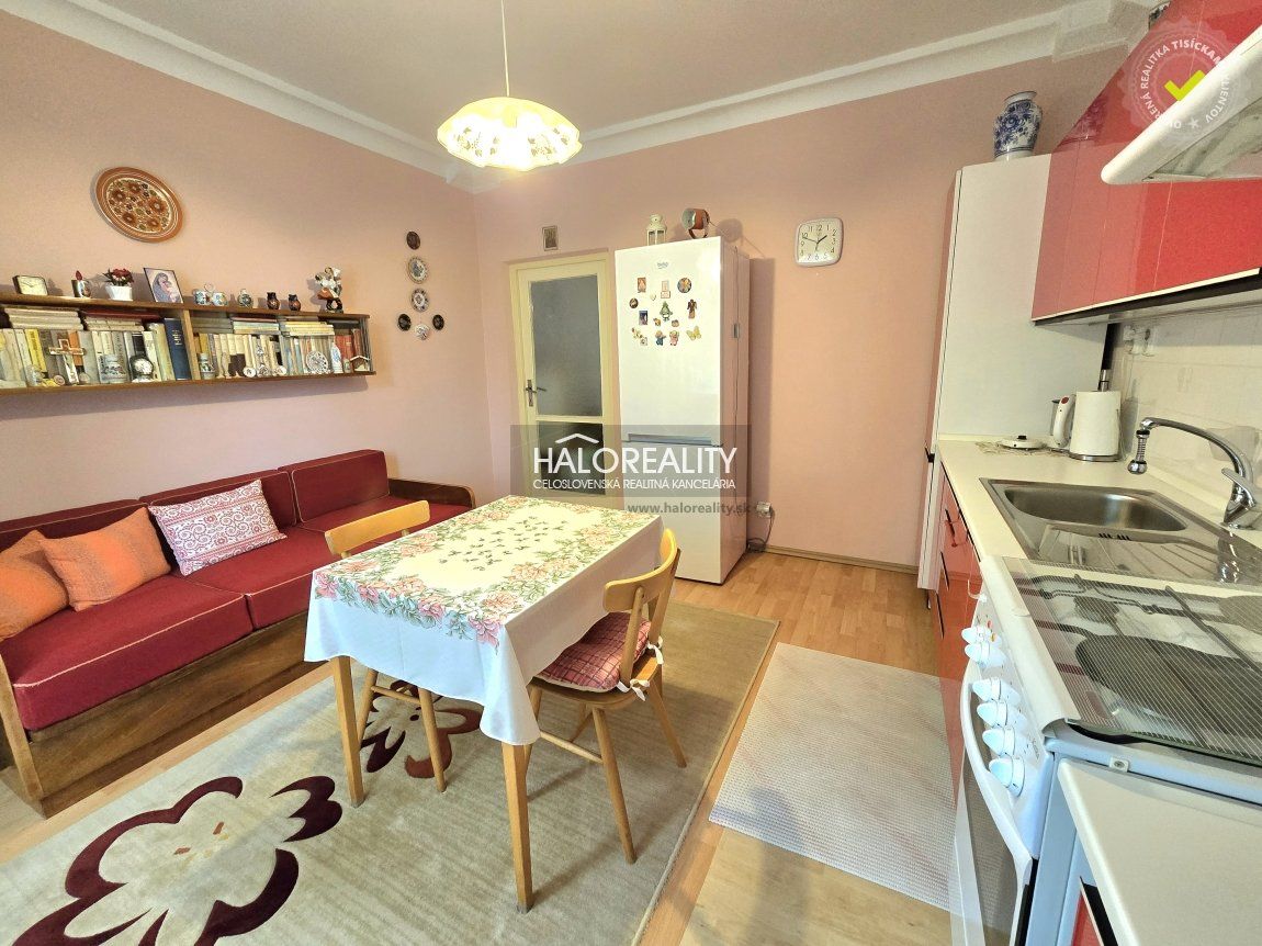 HALO reality - Predaj, trojizbový byt Bratislava Nové Mesto, Riazanská - EXKLUZÍVNE HALO REALITY