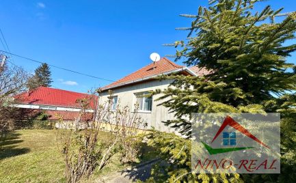 KAJAL – 5i RODINNÝ DOM s BAZÉNOM, PREKRYTOU TERASOU a KRÁSNYM VEĽKÝM POZEMKOM o výmere 1300 m2