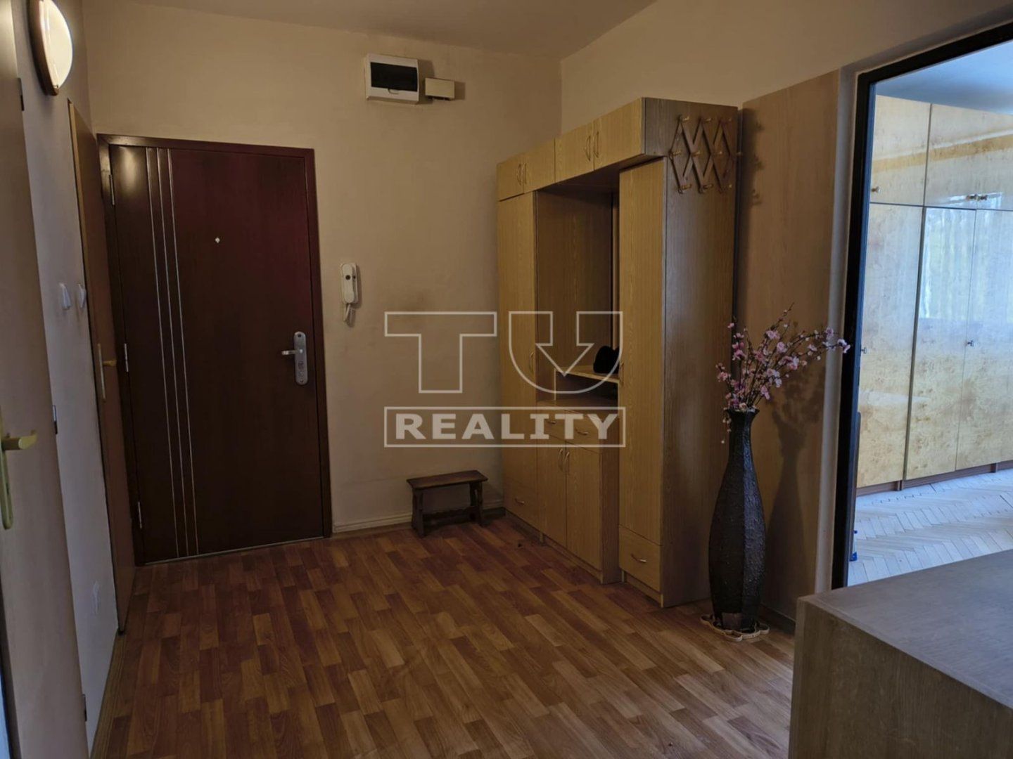 Na predaj 2 izbový byt (60m2) v Púchove