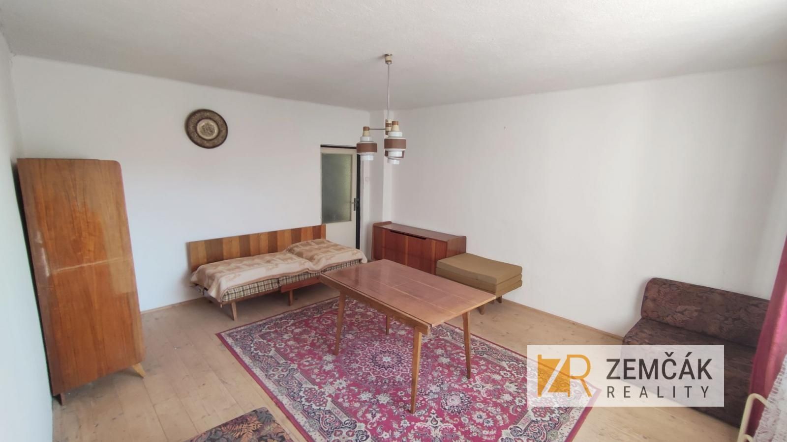 Predaj Rodinný dom Rodinný dom-Predaj-Vrbov-0.00 €