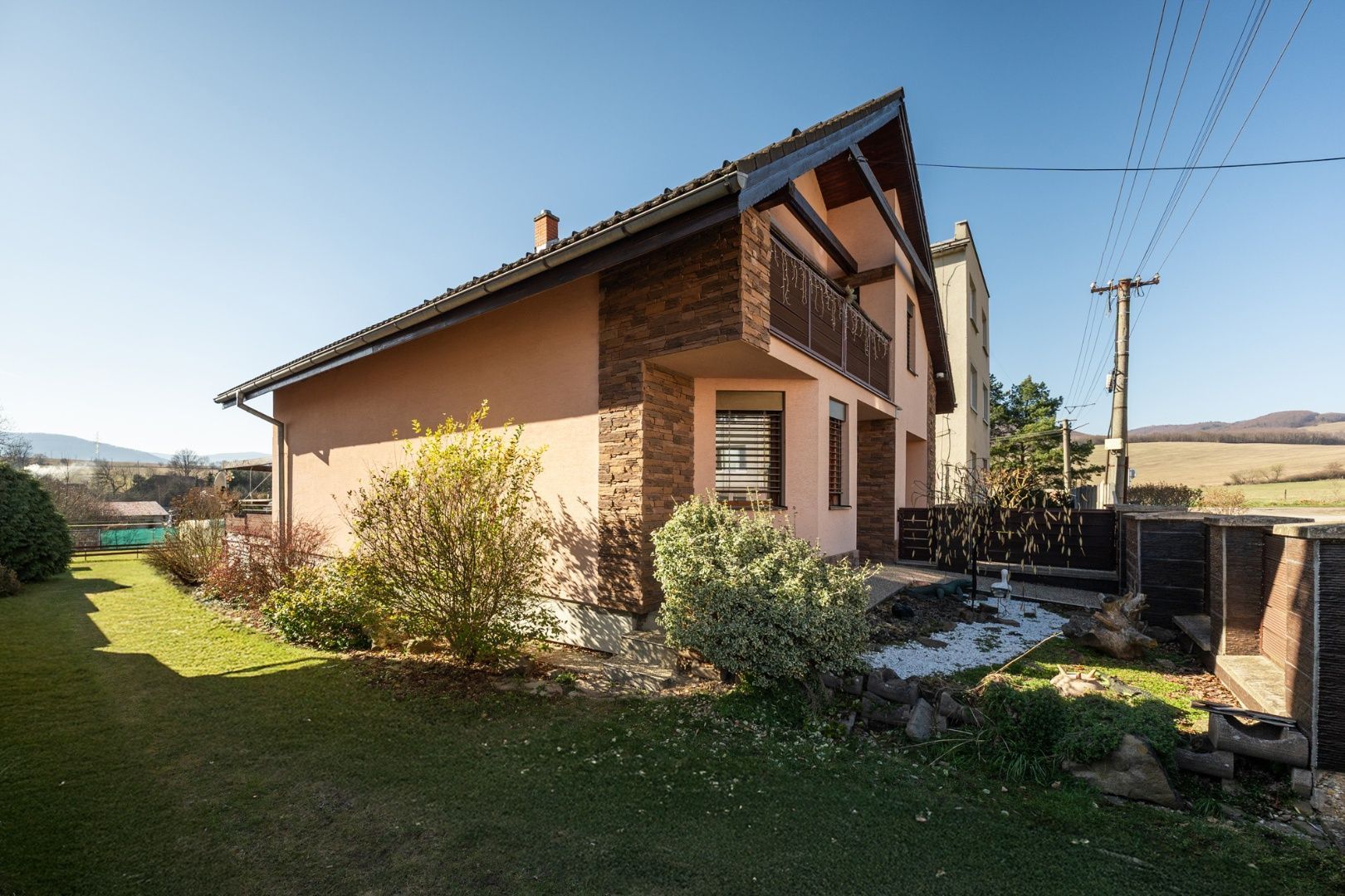 Predaj Rodinný dom Rodinný dom-Predaj-Kosorín-200000.00 €