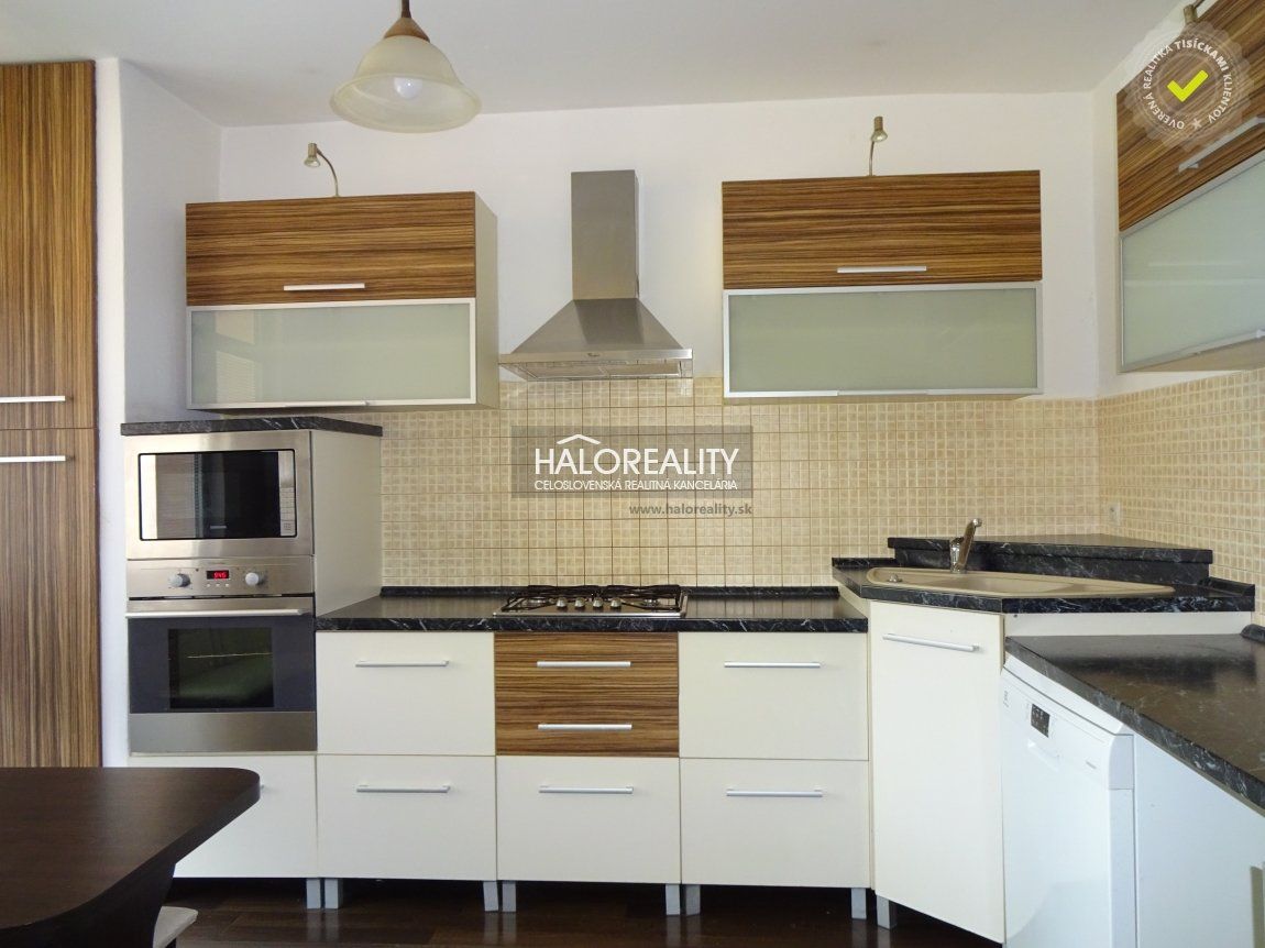 Prenájom Iný Iný-Prenájom-Levoča-530.00 €